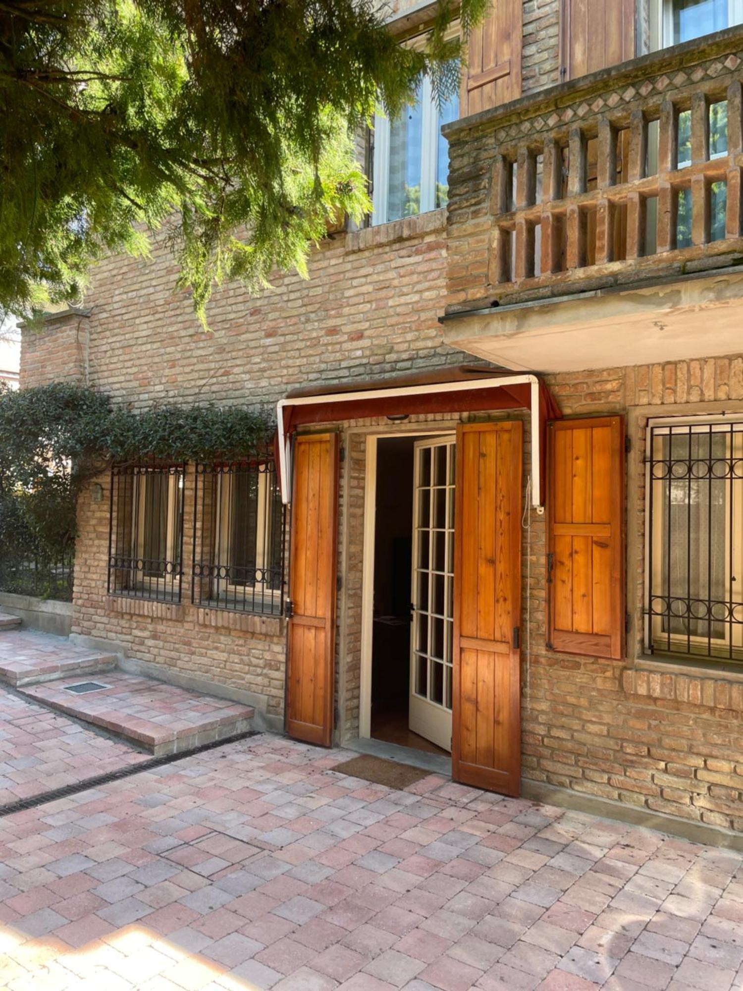 Ferienwohnung Casa Matilde Piano Terra 100Mq Con Parking E Piscina Ferrara Exterior foto