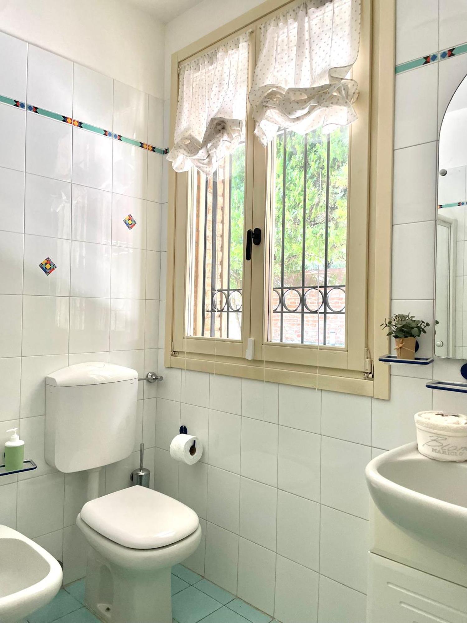 Ferienwohnung Casa Matilde Piano Terra 100Mq Con Parking E Piscina Ferrara Exterior foto